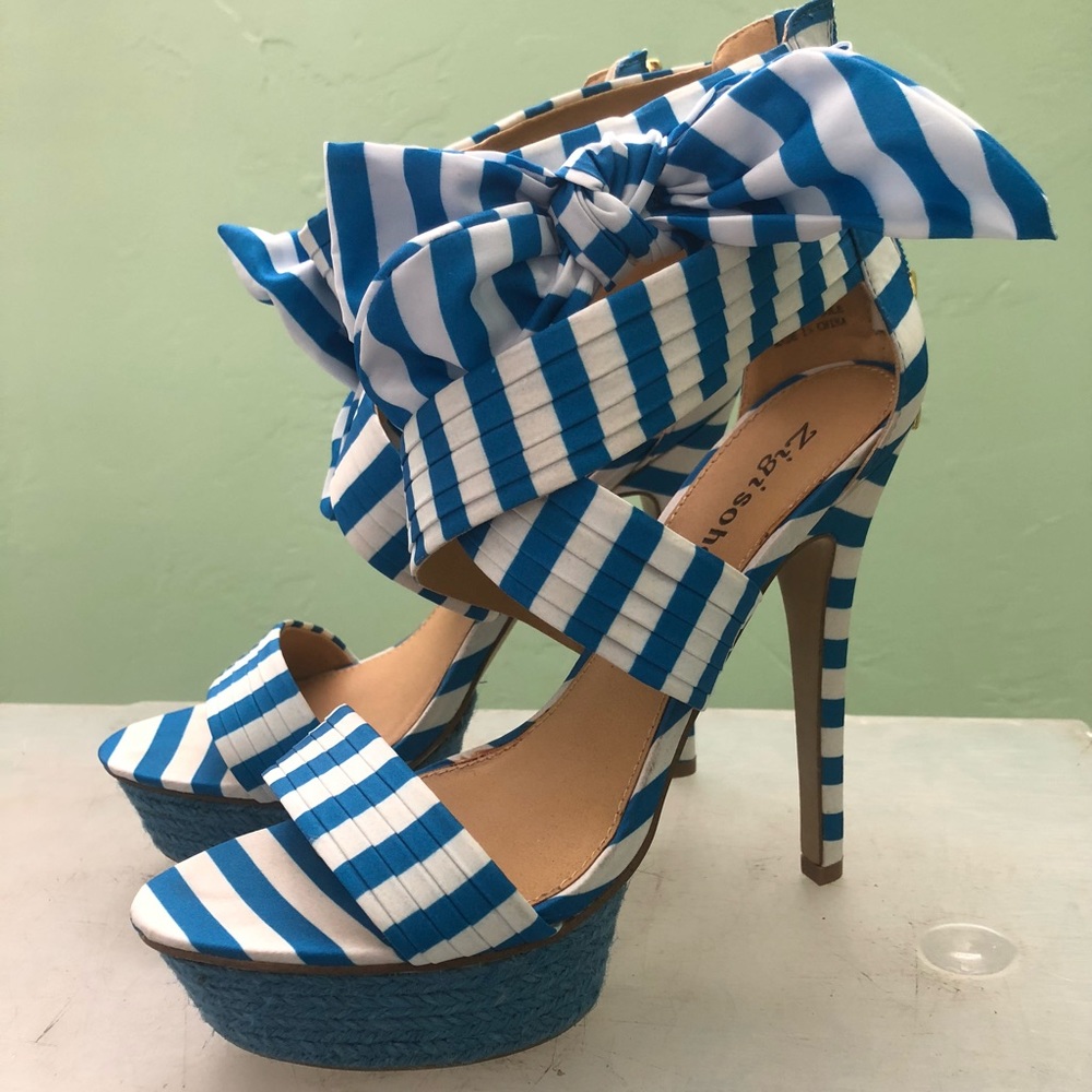 Zigisoho Stripped Blue & White Platforms